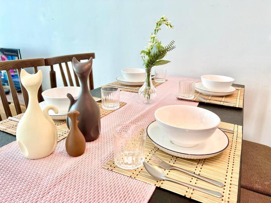 T3 1-10 Pax Trefoil 2Room Setia Alam Cozy Home Wifi Tv Bagian luar foto